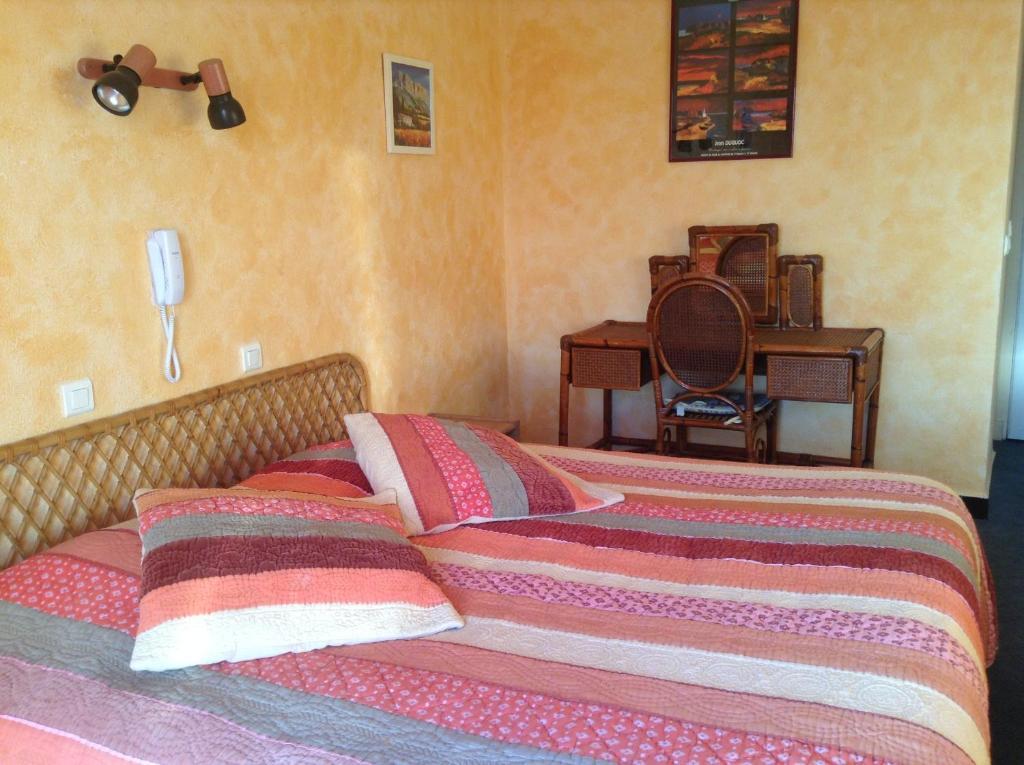 Hotel La Caravelle Fréjus Eksteriør billede