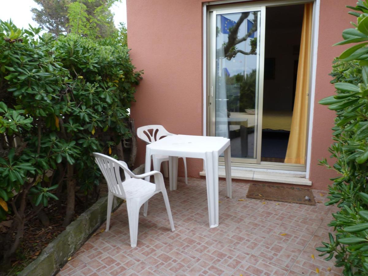 Hotel La Caravelle Fréjus Eksteriør billede